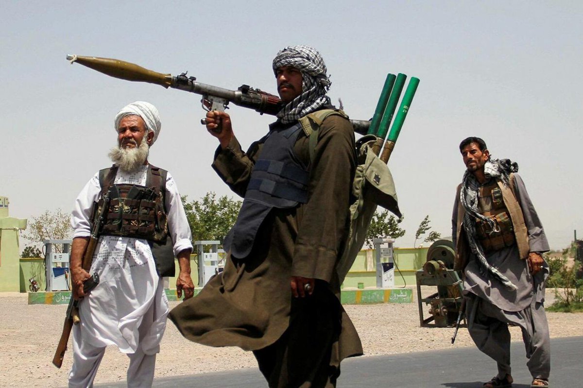 🔴İzzet, Şeref ve Cesaretin Ontolojik Kaynağı Olarak İslam 

Venezuela ve Afganistan Örnekleri Üzerinden Tevhid Merkezli Güç Analizi 

1- GÜÇ YANILSAMASI

Modern siyasal analiz, gücü çoğunlukla ölçülebilir parametrelerle tanımlar:
•Ordu sayısı
•Silah kapasitesi
•Teknolojik