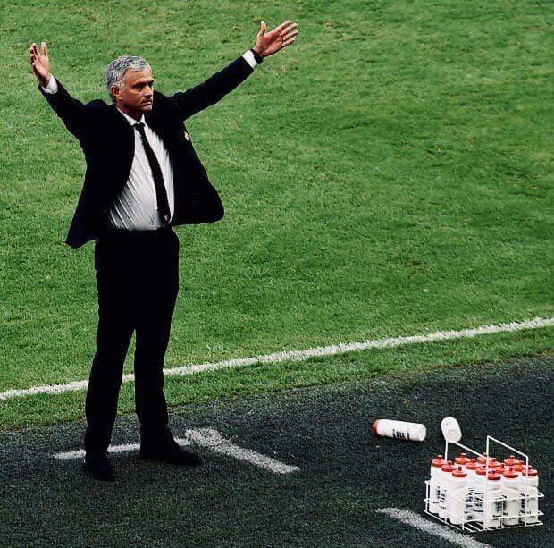 FC_Mou1's tweet image. 🚨 ファーガソン以降のマンチェスターユナイテッド監督勝率ランキング

🇵🇹 58.33% - モウリーニョ
🇳🇱 54.69% - テンハグ
🇳🇴 54.17% - スールシャール
🏴󠁧󠁢󠁳󠁣󠁴󠁿 52.94% - モイーズ
🇳🇱 52.43% - ファンハール
🇵🇹 36.92% - アモリム

📰 @Squawka