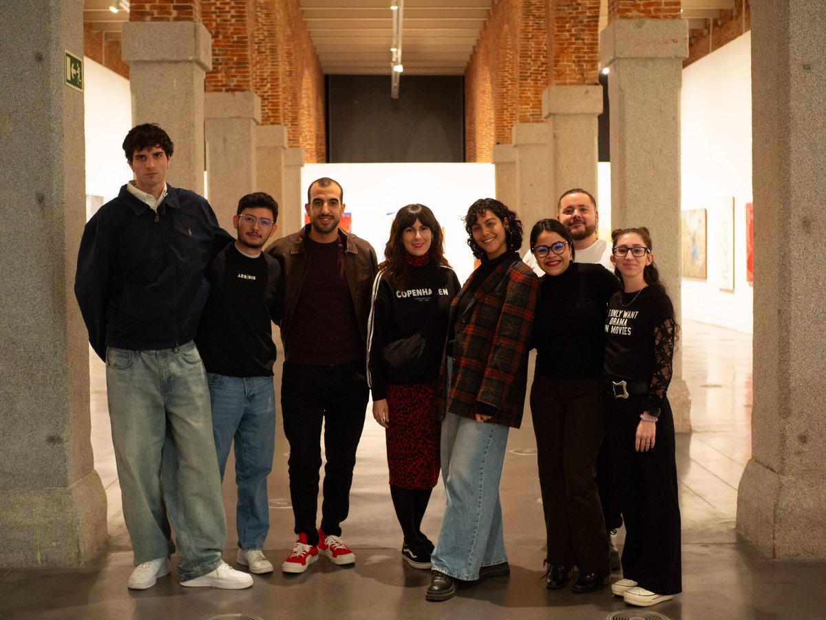 EscuelaCei's tweet photo. ✨ Nuevo año, nuevas dinámicas de aprendizaje

Inauguramos el 2026 con nuestros Circuitos de Actividades Culturales. 

📍En esta primera parada, visitamos varias de las exposiciones del Centro Cultural Conde Duque, acompañadxs por @donmaillo

#EscuelaCEI #VisitasCulturales https://t.co/hDmsWaKHDL