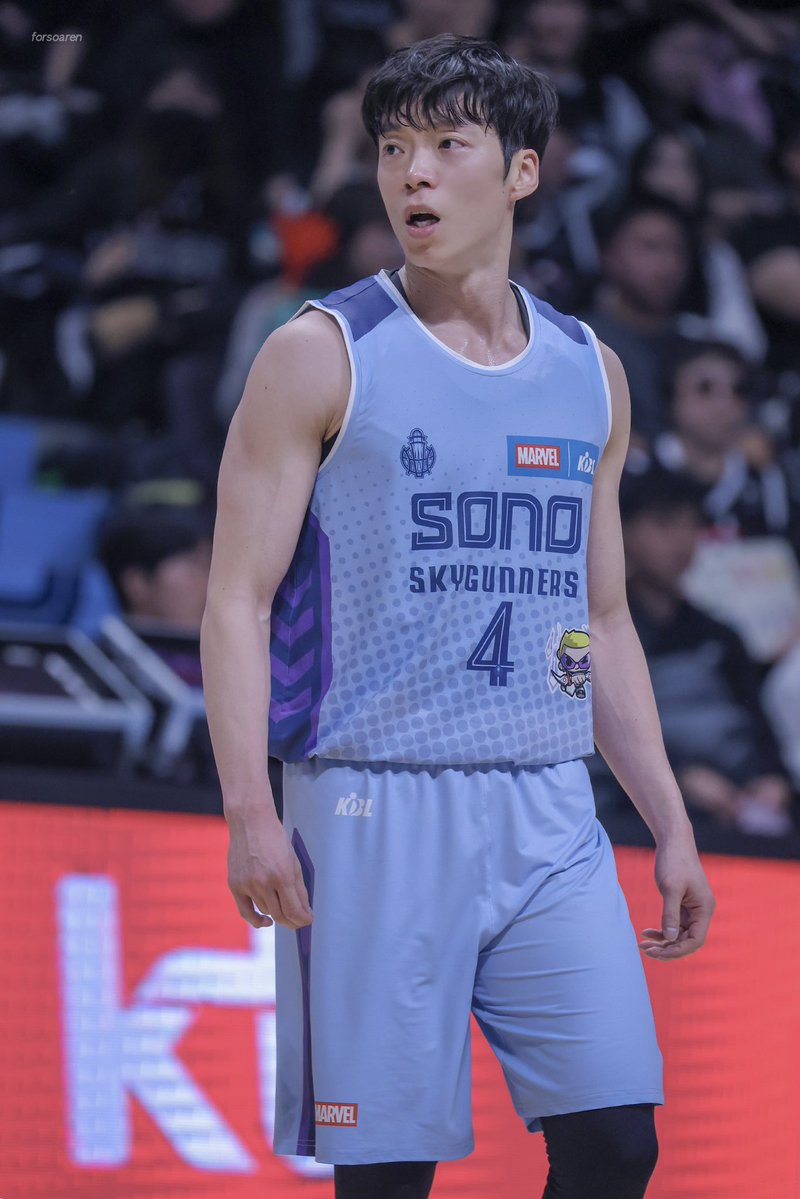 너무보고싶엇어요...🫰🏻

260103 #이재도