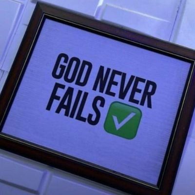 CoronadoIsnx's tweet photo. Life's optimization manual: reboot every Tuesday at midnight; coffee levels monitored โก๏ธ๐ป #FineTuningTheUnseen https://t.co/zEJKHl5jgX
