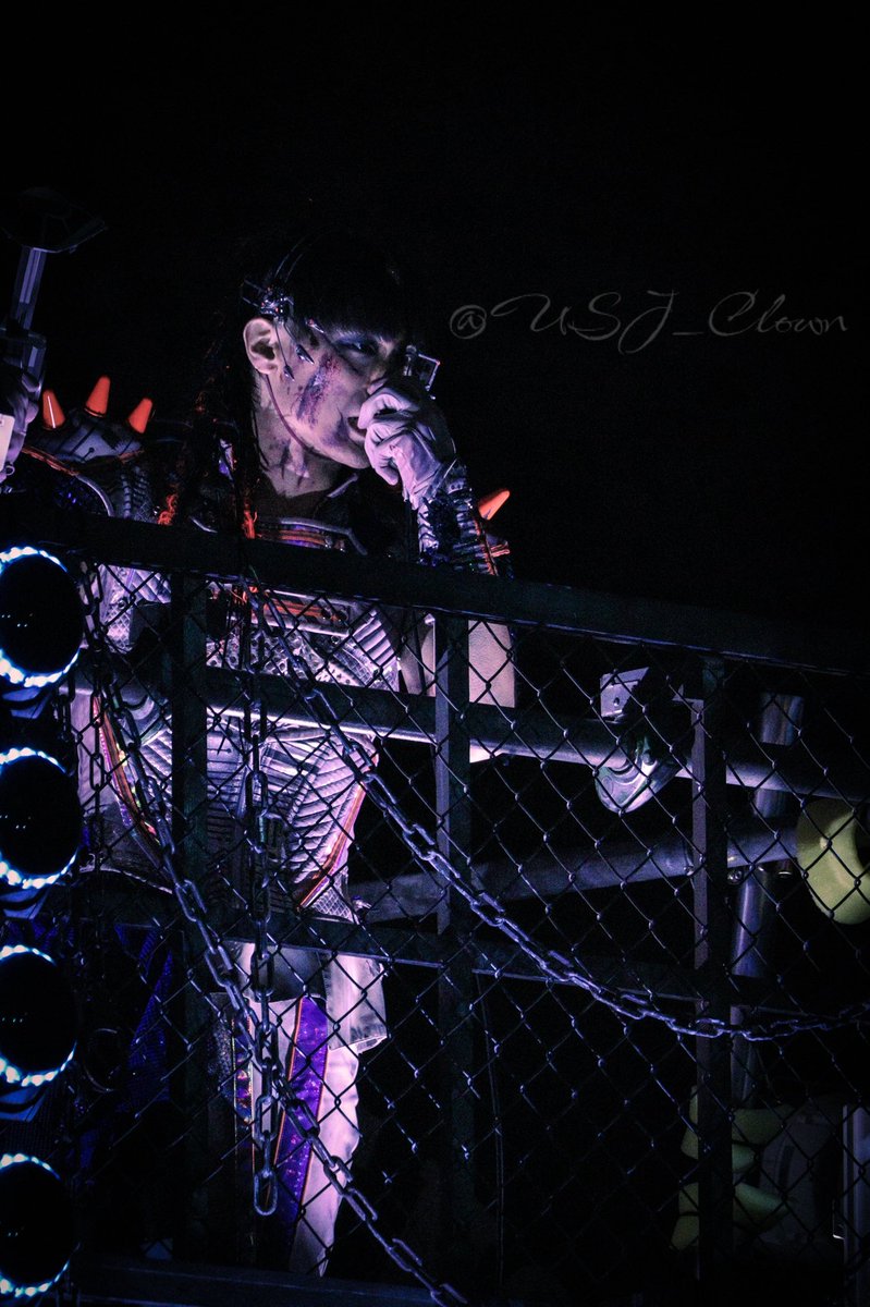 2025.10.21        HHN       エグゼ

Execution Enclave
（エグゼキューション･エンクレイブ）

Regulus Pride

#USJファン #USJハロウィン #USJホラーナイト #HHN #HHN2025 #ホラナイ #ホラナイ2025 #エグゼキューションエンクレイブ #レグルスプライド