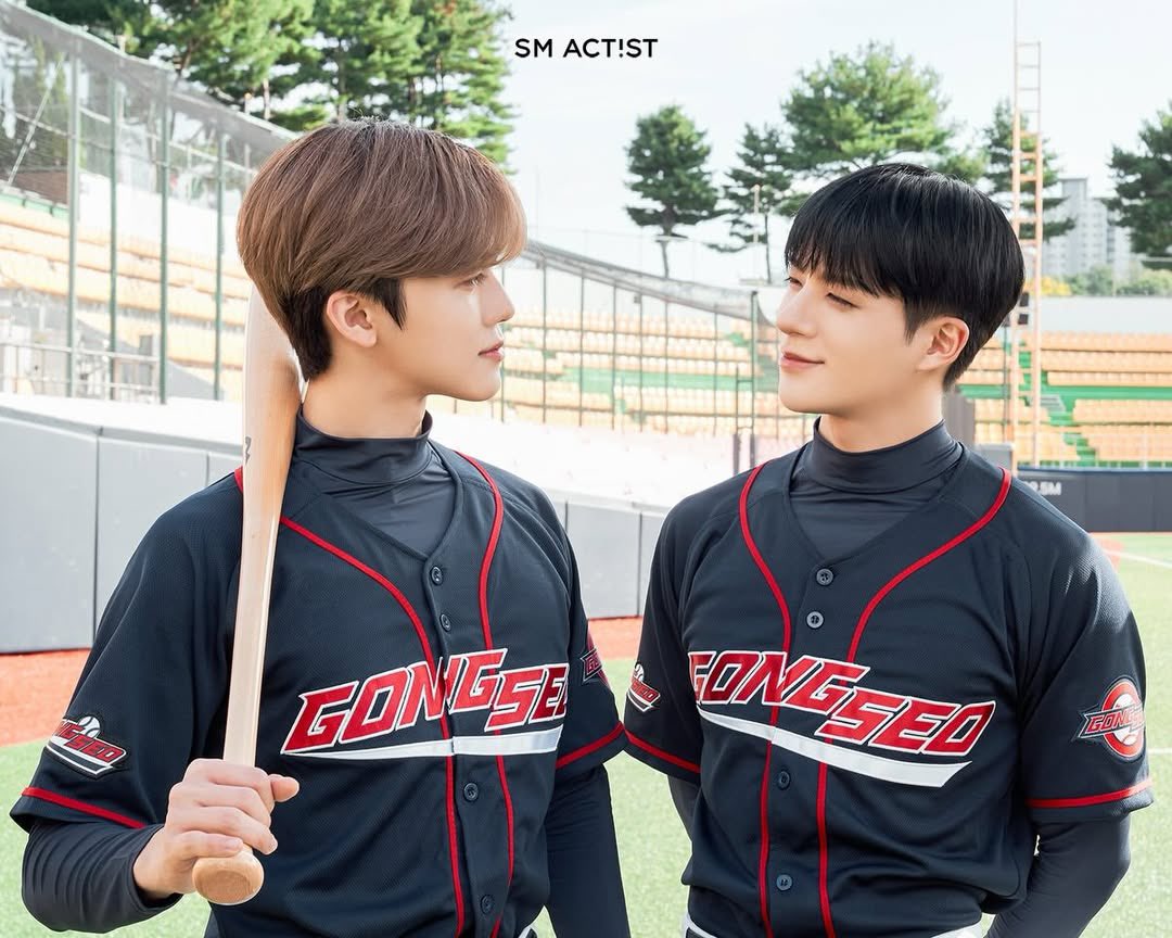 Jenomee's tweet image. Jaemin as Taehee, and I as Woojin — two characters standing on different sides of the same storm. Through SM ACT!ST’s photo, you see only the surface. In Wind Up, you’ll witness everything underneath: the conflict, the weight, the quiet fire between us.