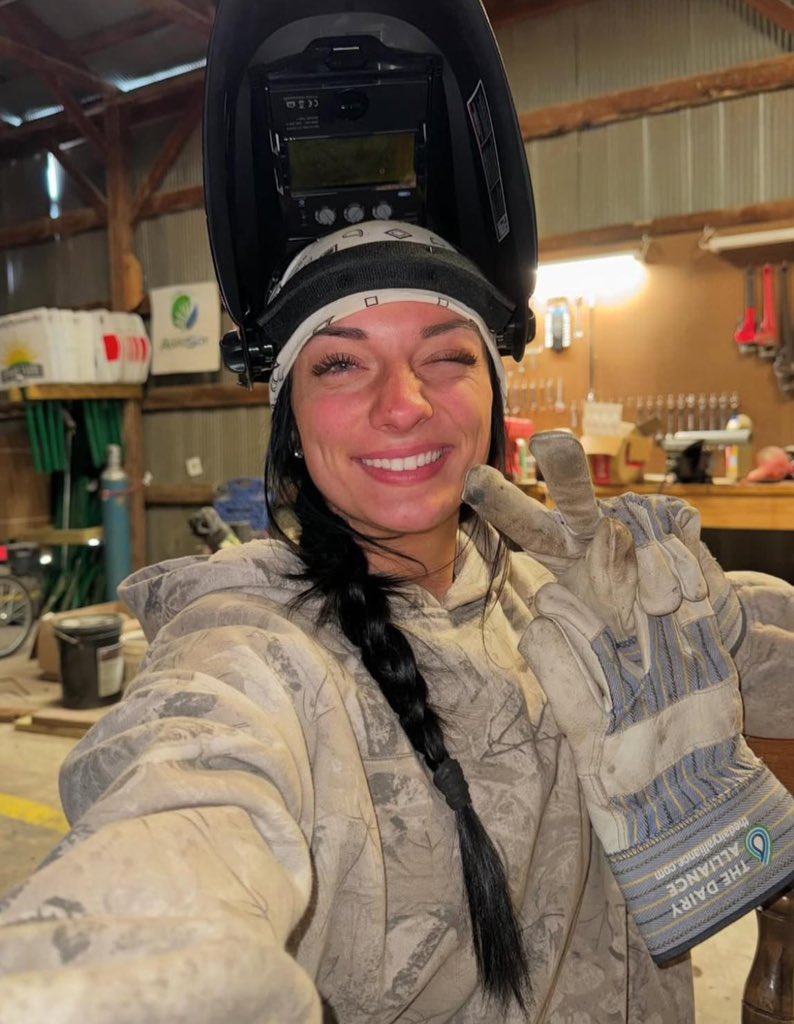 GeadeRobin's tweet image. 