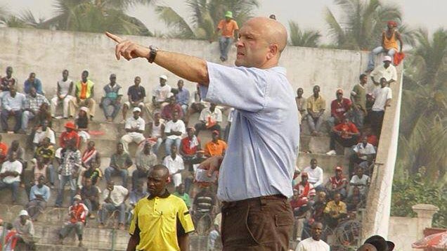 ClubRegista's tweet photo. Manchester United’ın yeni teknik direktör koltuğu için aday listesi:

🇳🇴 Ole Gunnar Solskjaer
🇹🇷 Telat Üzüm
🇵🇹 Vítor Pereira
🇭🇷 Igor Tudor
🇳🇱 Erik ten Hag
🏴󠁧󠁢󠁥󠁮󠁧󠁿 Gareth Southgate
🇩🇪 Joachim Löw
🇬🇷 Ange Postecoglou
🇩🇪 Edin Terzić
🇵🇹 Bruno Lage
🏴󠁧󠁢󠁥󠁮󠁧󠁿 Sam Allardyce
🇮🇹 Enzo Maresca
🇧🇷 Dunga
🇩🇰 Jon Dahl Tomasson
🇪🇸 Xavi
🇮🇹 Walter Mazzarri

(@DeadlineDayLive)
