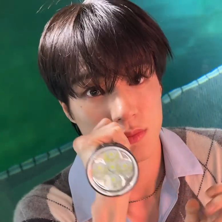 najaemwenny's tweet image. ดูหน้าเจโน่ตอนอยู่กับพี่แจมินดิ ใครมันจะไปไหวเมะทั้งอำเภอแพ้เธอคนเดียว