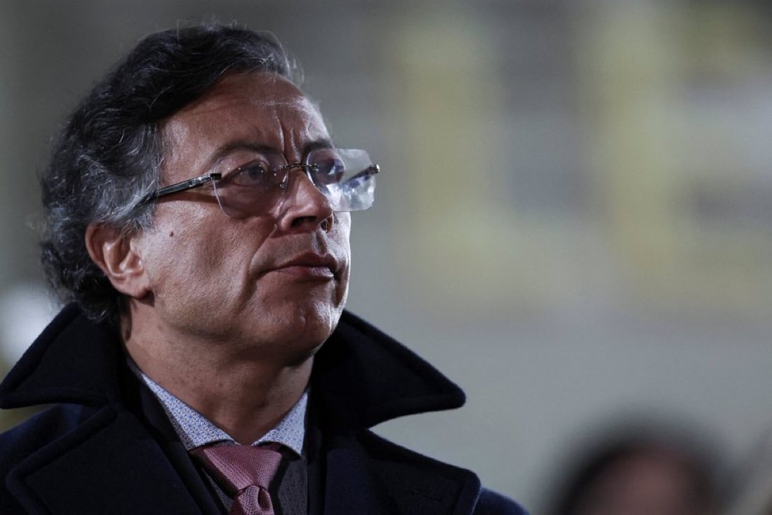 🇨🇴🇺🇸 | AHORA: Presidente colombiano Gustavo Petro señala que “tomará las armas” ante amenazas de Trump.