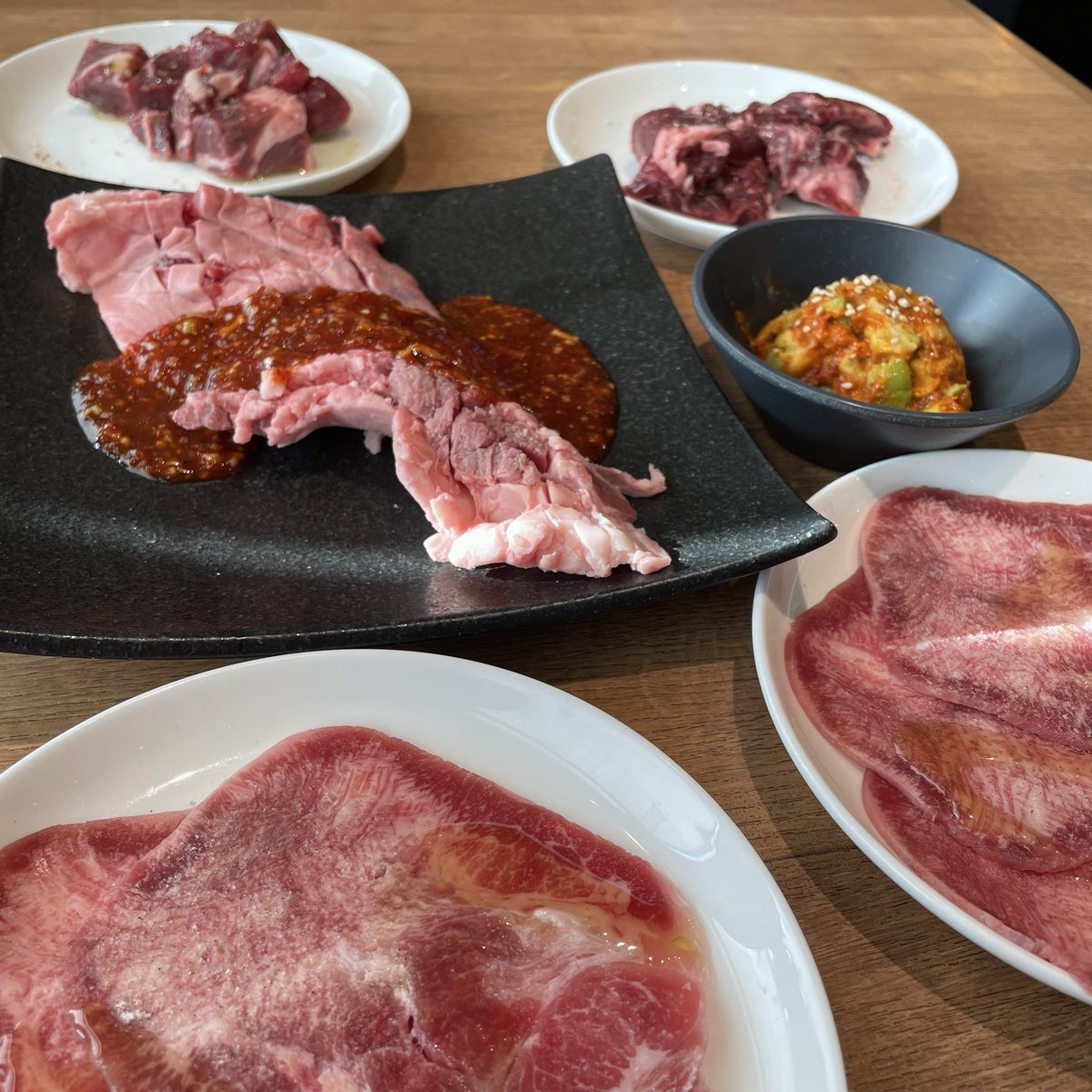 さて、と…
今年初めての焼肉をこの時間のTLに流してやろうねぇ…😎