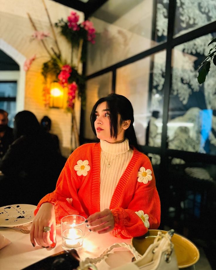 Assalam o alaikum ❣️

Good night sweet dream 🍁🌛

Enjoy Sunday night 🌉💤