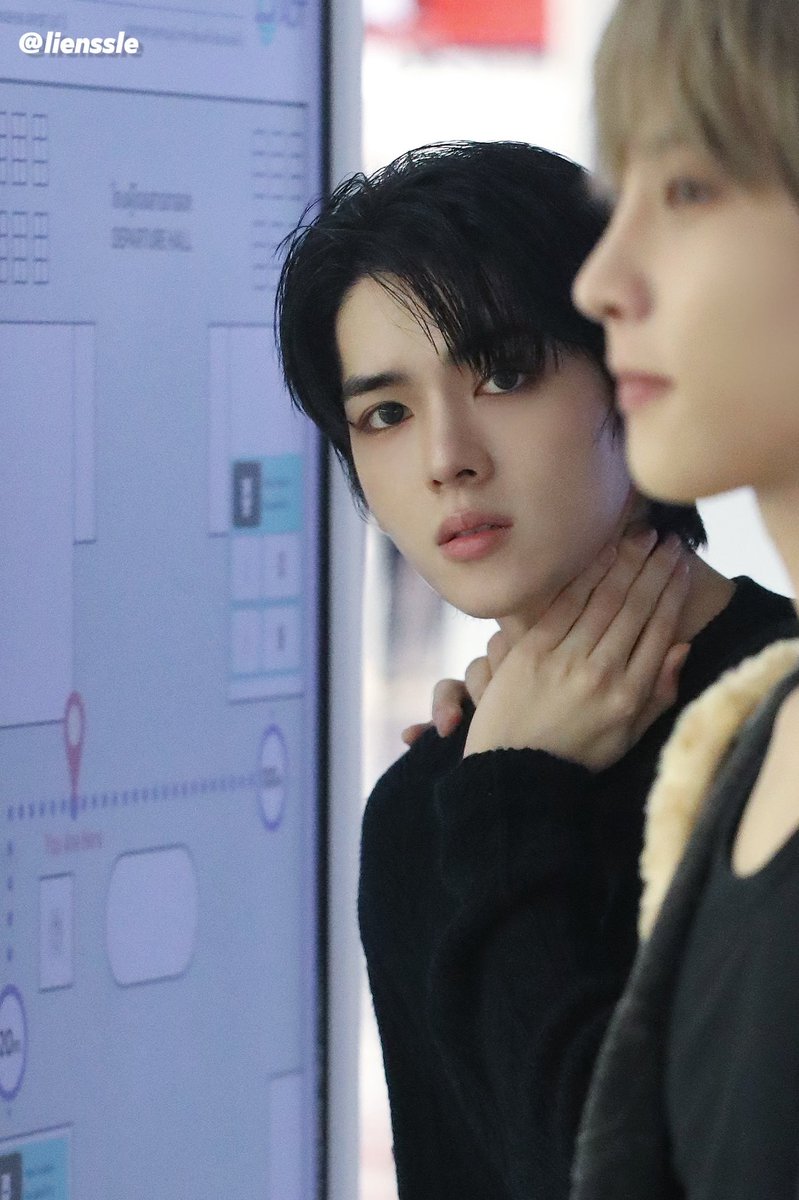 241103

#YORCH #요치 #POW #파우