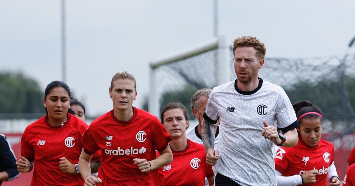 fenottes's tweet image. La nouvelle vie de Romain #Segui, l'ancien préparateur physique [de l'OL #Lyonnes]
#Ex_OLL 
(DHnet 💶 : olplus.fr/ed7Vv)