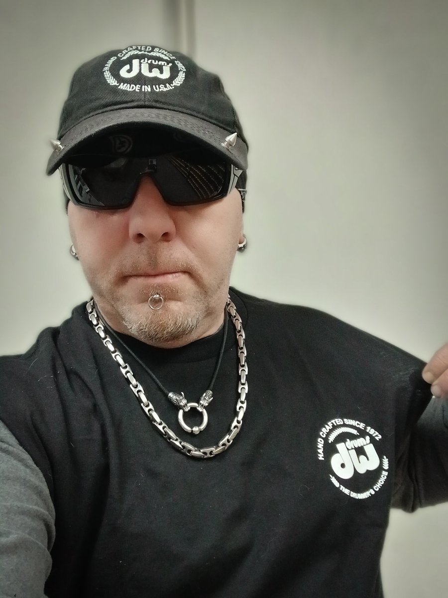 Repping the <a href="/dwdrums/">Drum Workshop, Inc.</a> swag today. 🥁