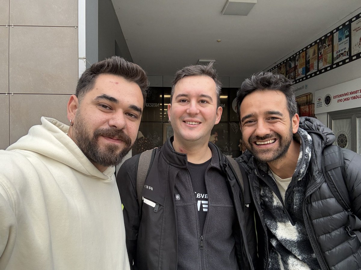 Hursel Cay🔺🧬 tweet media