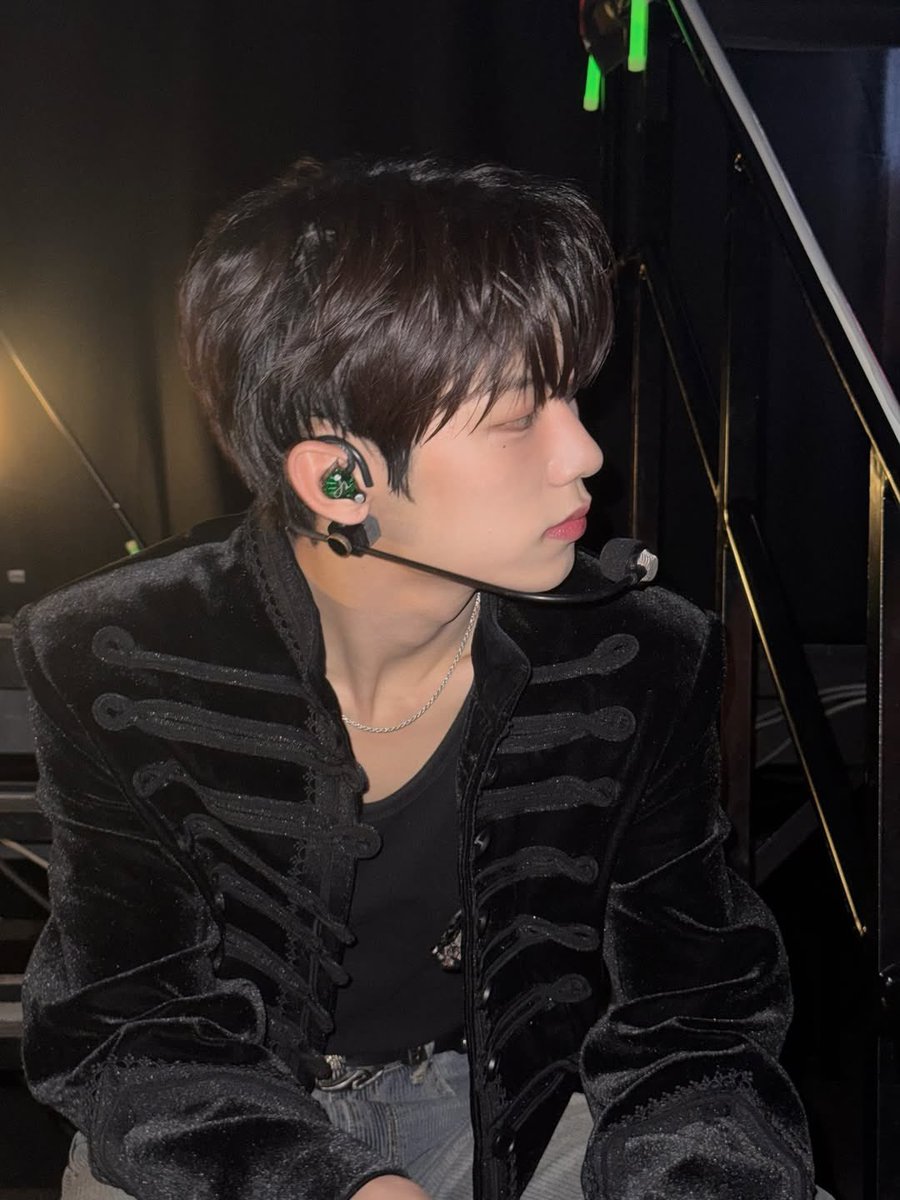 evnne_hanbin's tweet photo. [📷] 260105 JEONGHYEON #이정현

"😎💚" https://t.co/ACHAluxaXV