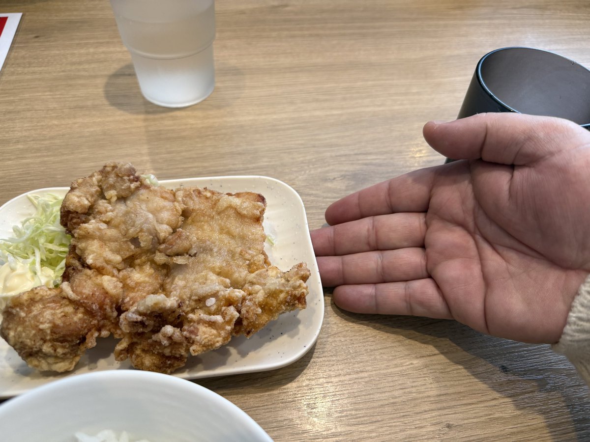 ぽん tweet media