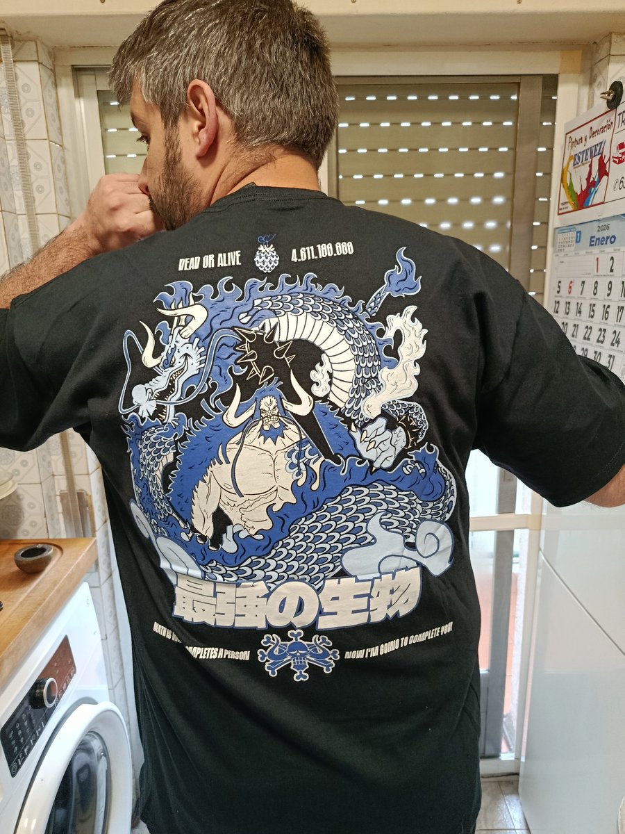 Garrotectonico's tweet image. Una vez más, sublime trabajo de @KaijuWear... Que camisetones hermano... Me encantan los dibujos de @Nebulart7 y el diseño de @katanadelsensei ... Así da gusto comprar 😉👌🏻