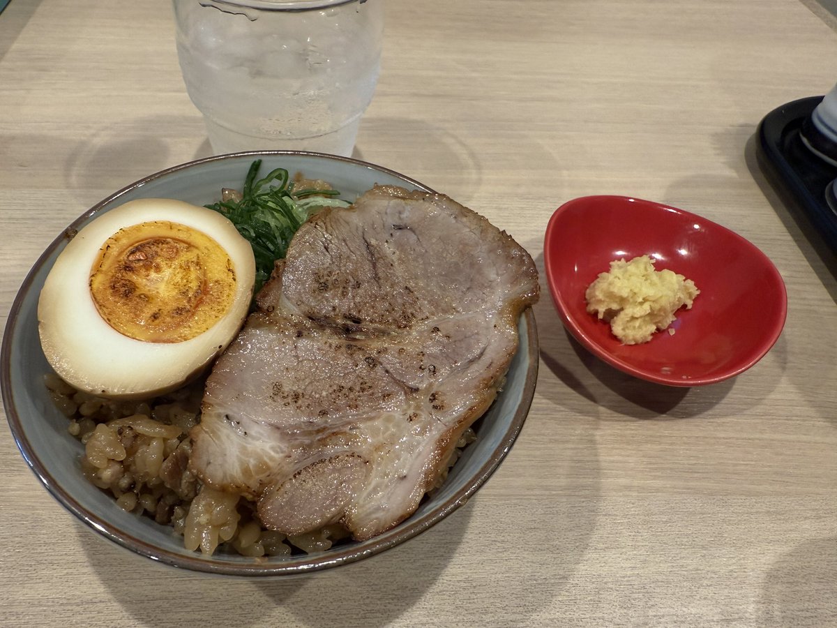 ぽん tweet media