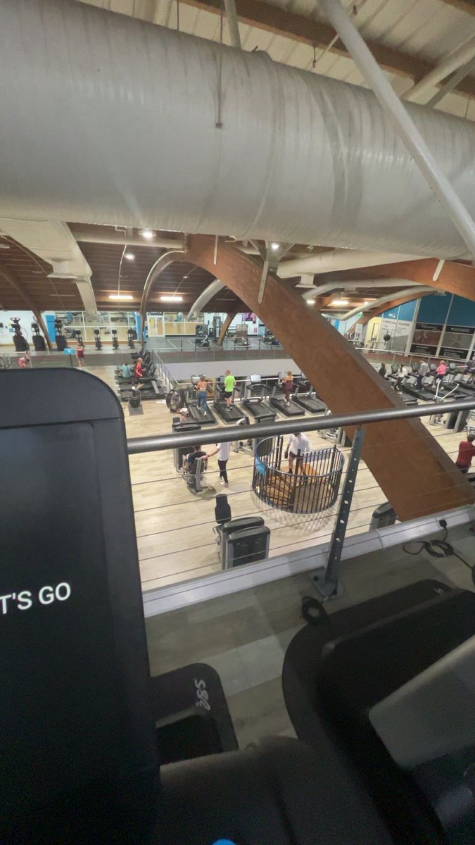 just did a 5k at lunch, off the buzz alone of Amorim’s sacking😭🙏🏾