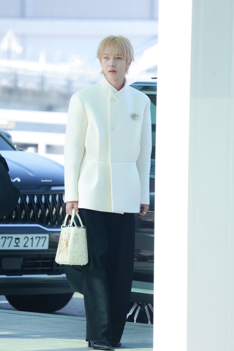 cremejrulee's tweet image. South korea                  ➡️                        Tj. Priok