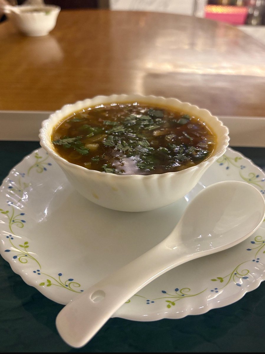 DrShashiTweet's tweet image. दिन भर काम ✔️
शाम की ठंड ✔️
गरम-गरम सूप ☕️

काम तो चलता रहेगा,
आज सेहत ऑन ड्यूटी है 😌
#WinterVibes
#MeTime