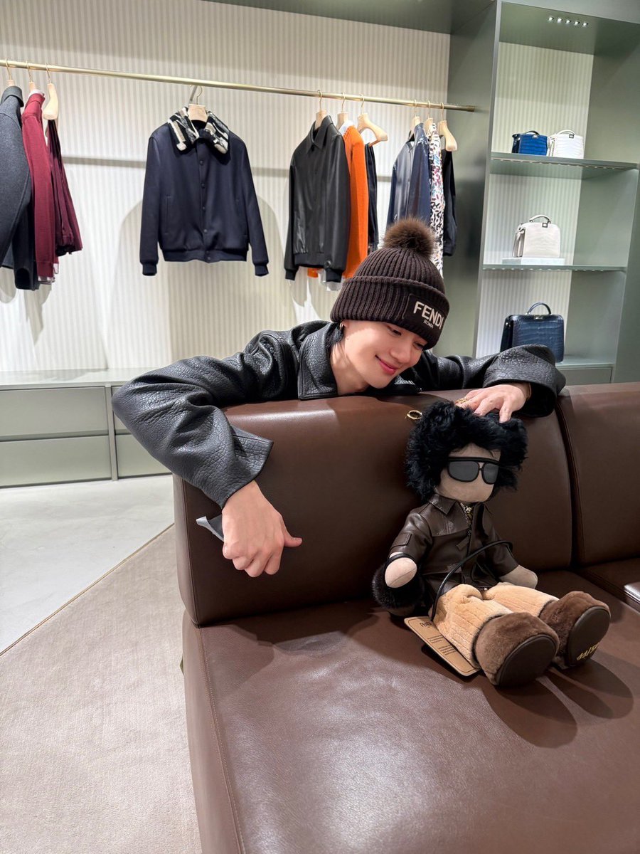 まってまって忘年会の時も思ったけどだれ？←えっ？