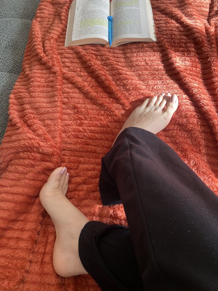 zone (@iamzone9) on Twitter photo 