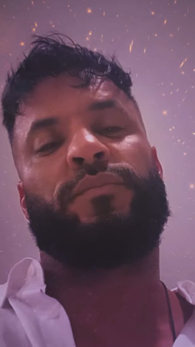 carocats23 tweet media