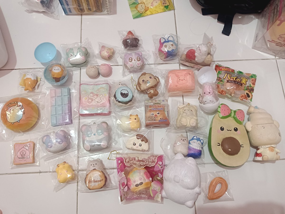 rustaywithme's tweet photo. Wts squishy, price offer by dm aja (jual murce) mau ngabisin 
Co by 🍊, ada admin 10%, bisa cod split pay only https://t.co/Swg8a0ZQcQ