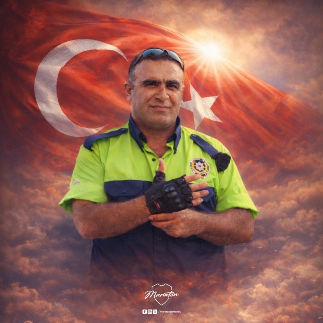 maratonplatform's tweet image. Kalbi vatan aşkıyla atan, gözünü kırpmadan atılan, gerisini düşünmeden canını hiçe sayan yiğit TÜRK! 

🇹🇷Ruhun şad, mekanın cennet olsun #FethiSekin