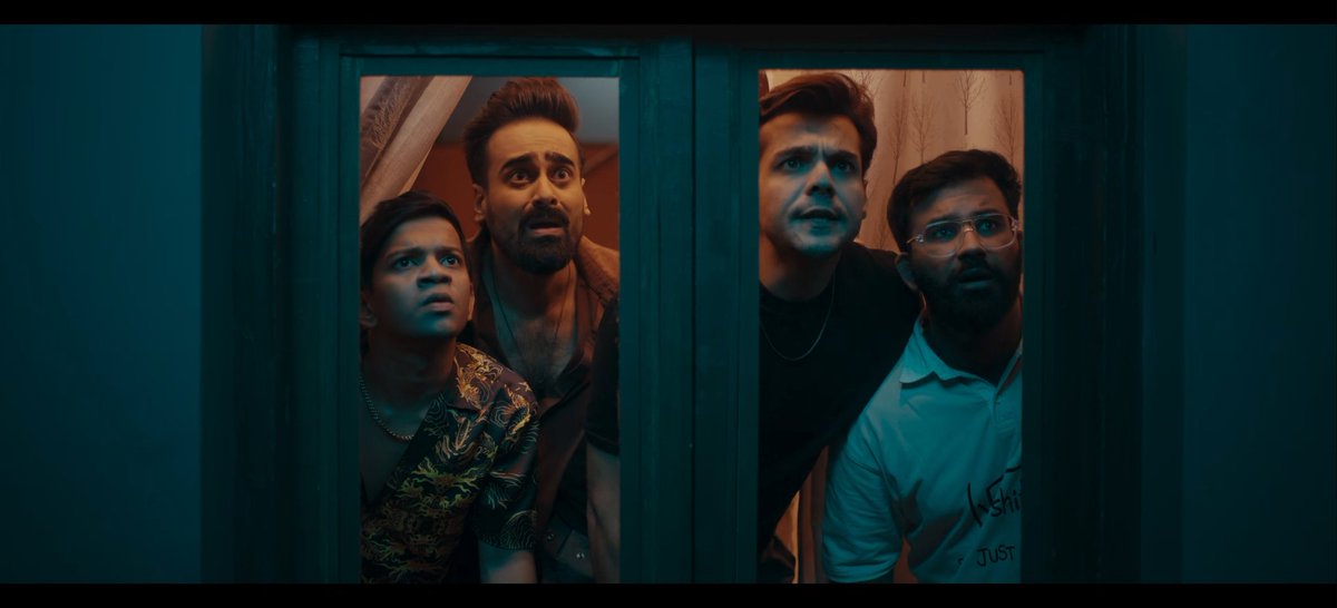 _livlovlaugh's tweet photo. You have to praise Ashish chanchlani
For ekaki , this is an attempt to take youtube to new heights, clean vfx ,alien concept ,comedy ,just keep tighter from here with each chapter 
#EkakiChapter4  @ashchanchlani https://t.co/zTW9gZSh84