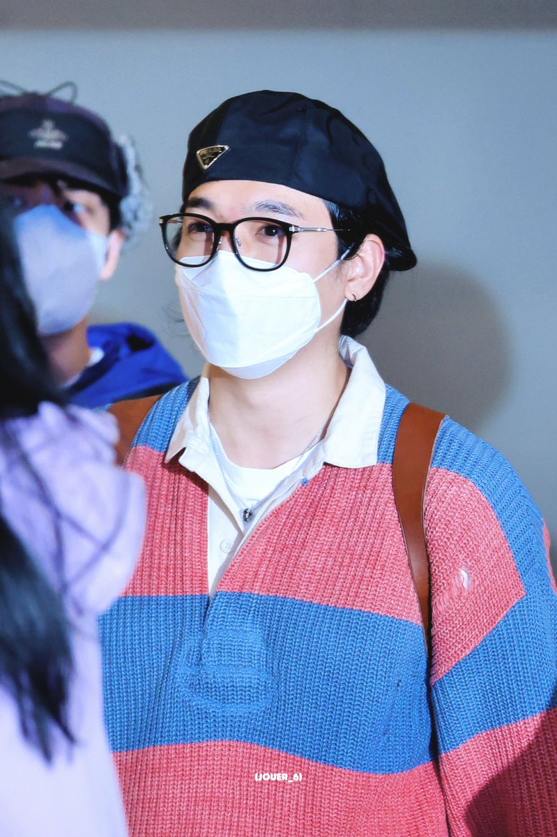 eptlrl's tweet image. 진짜 받자마자 소리지름
이런 선물을 줘요....? 갑자기요?
서프라이즈 미쳤다 ㅜㅜㅜㅜㅜ
아 이거 만들어줭! 했는데 진짜 만들어줌 ㅠ
미친거 아니냐고ㅠ 당장너한테내주둥이돌진
프라다모자에 솜사탕 같은 니트 입은 성진이 ㅠㅠ
진심 레전드 착장을 만들어주셔서 감사합니다
사랑해요 ㅠㅠㅠㅠㅠ