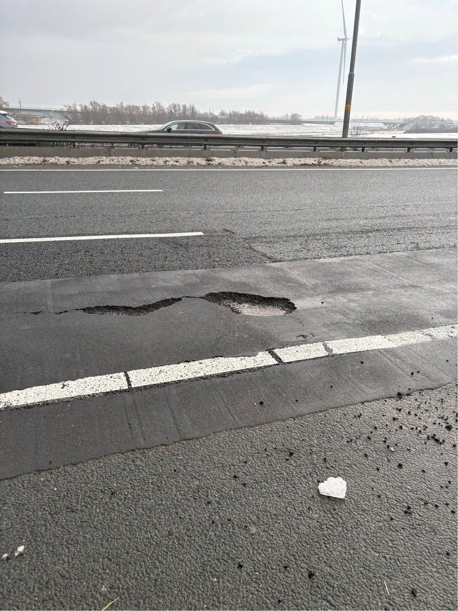 Rijkswaterstaat Verkeersinformatie tweet media