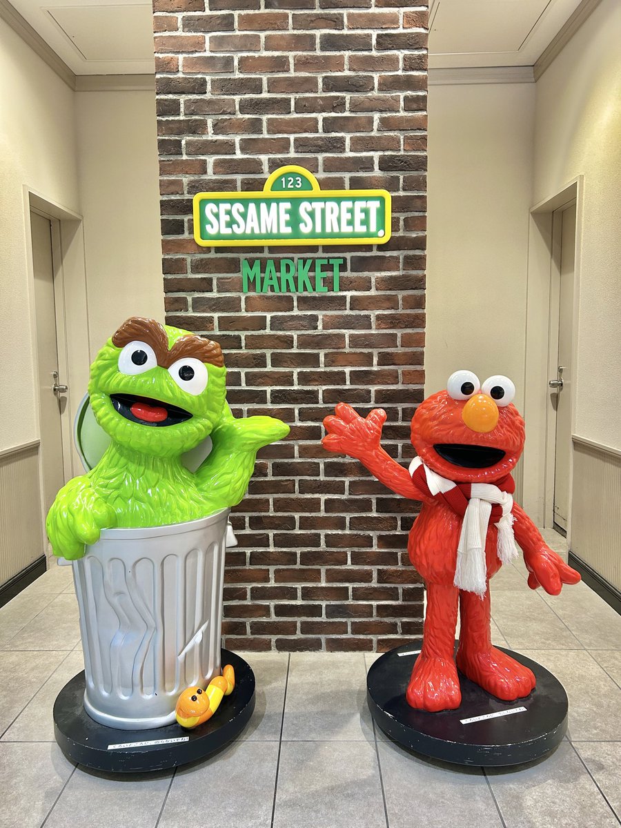 1年の始まりは、セサミストリートの仲間たちと一緒に👯‍♀️ セサミ