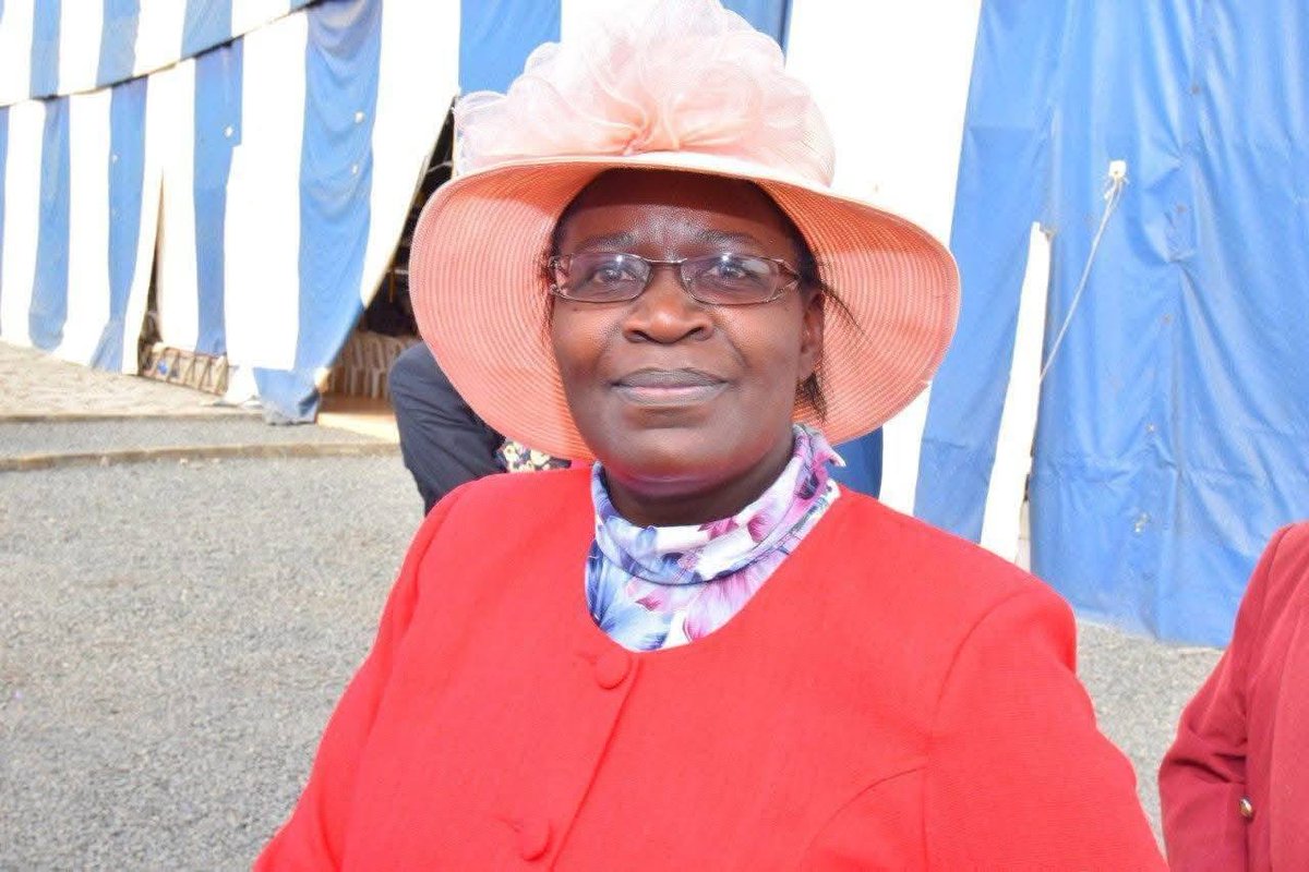 Wanjiru2027's tweet image. One of profits hiv "healings" is this professor nancy omronji of Egerton university.

I have gone to all the records of egerton na sijapata jina yake kama lecturer ama profesa, @Kibet_bull  do you know this professor,atleast ulisomea egerton you can shed some light.

Her first…