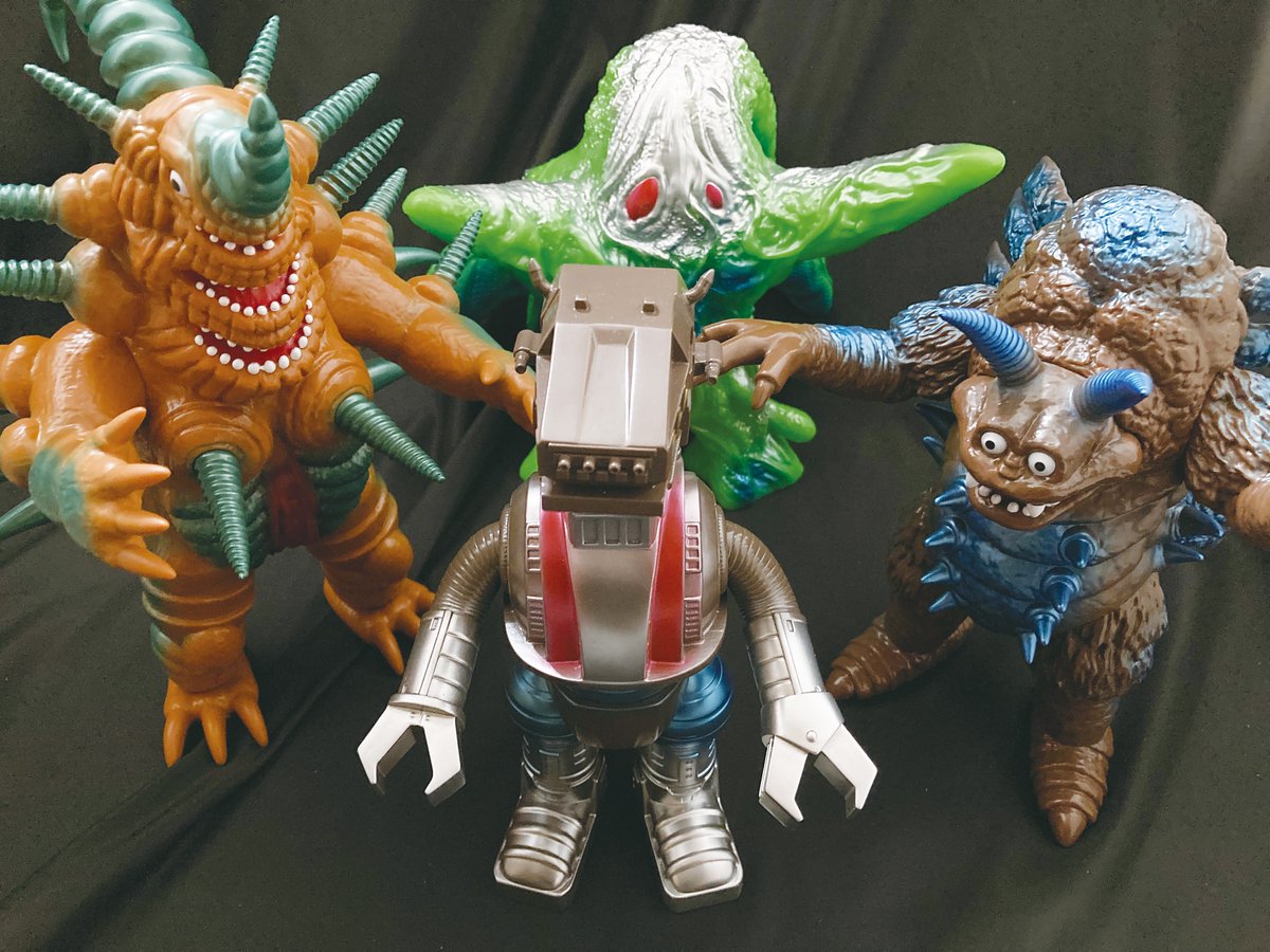 X」をはじめた理由が主に「Y・MSF」さんの「ウルトラマン80」と「ザ