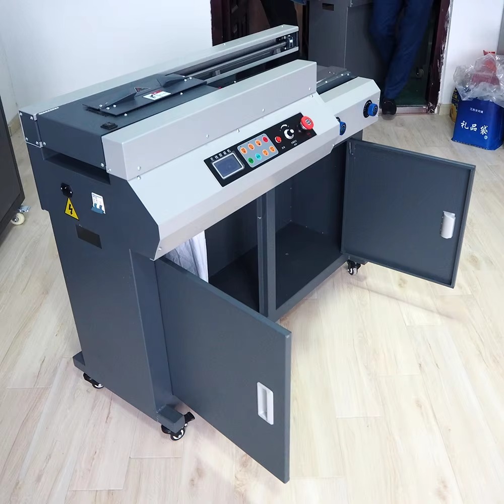 Yiggo_ke's tweet image. New A3 Perfect Glue binding Machines Available.Call or Whatsapp +254728663991 to place your order 
#gluebinding #gluebindingmachine #bindingmachine #perfectbinding #nairobi #viralpost2026
