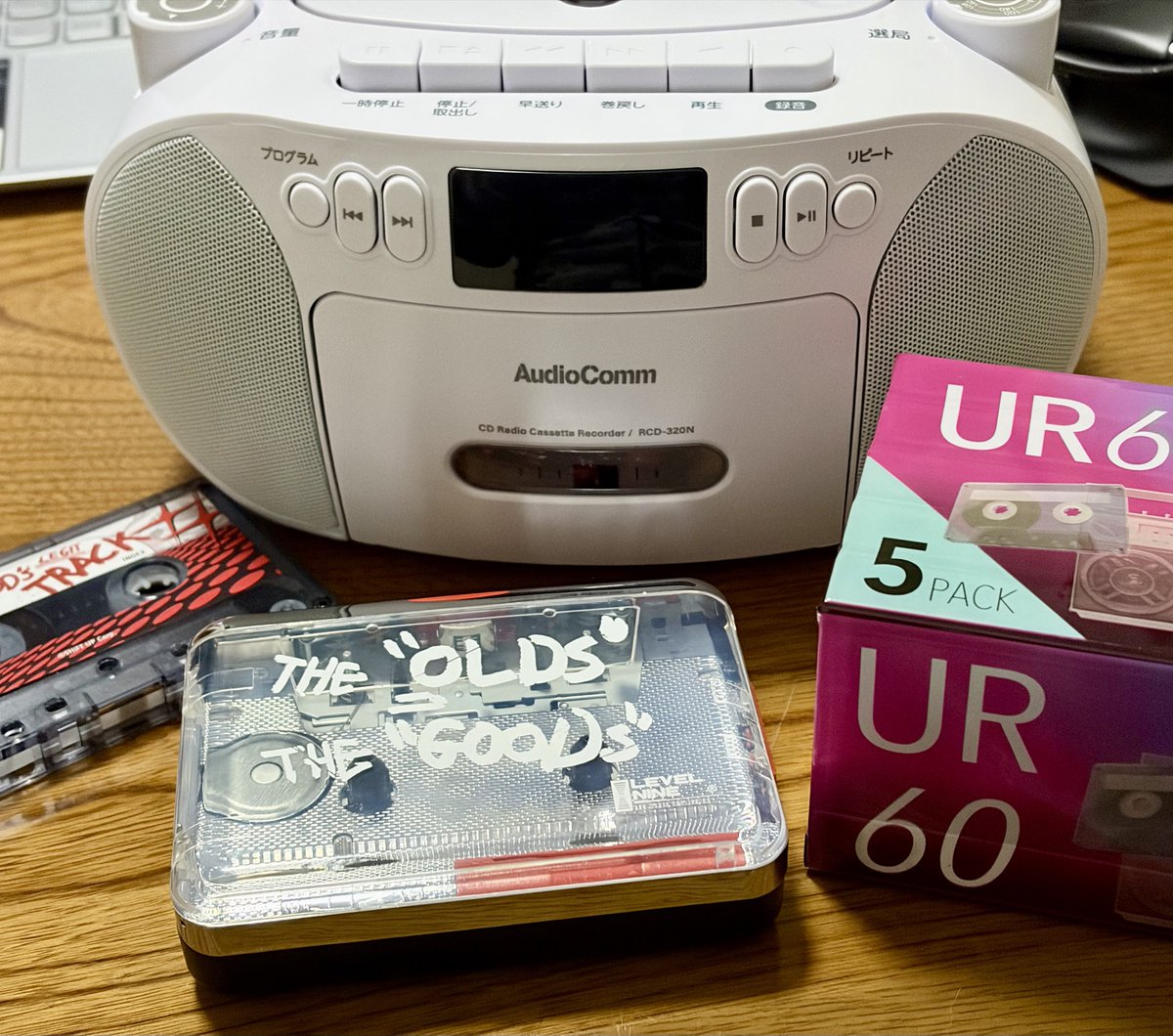 レッドフードのカセットプレーヤー入手出来たので カセットレコーダー