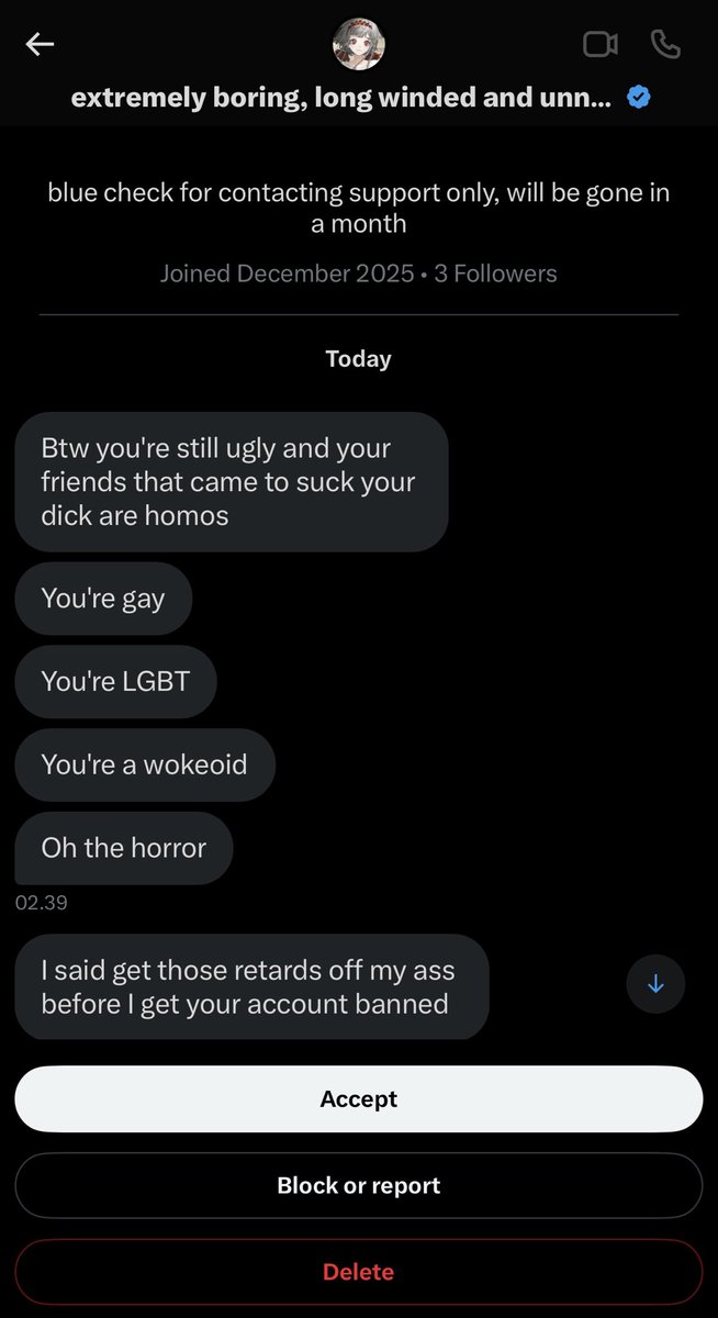 foidbutt's tweet image. I’m being threatened 😓