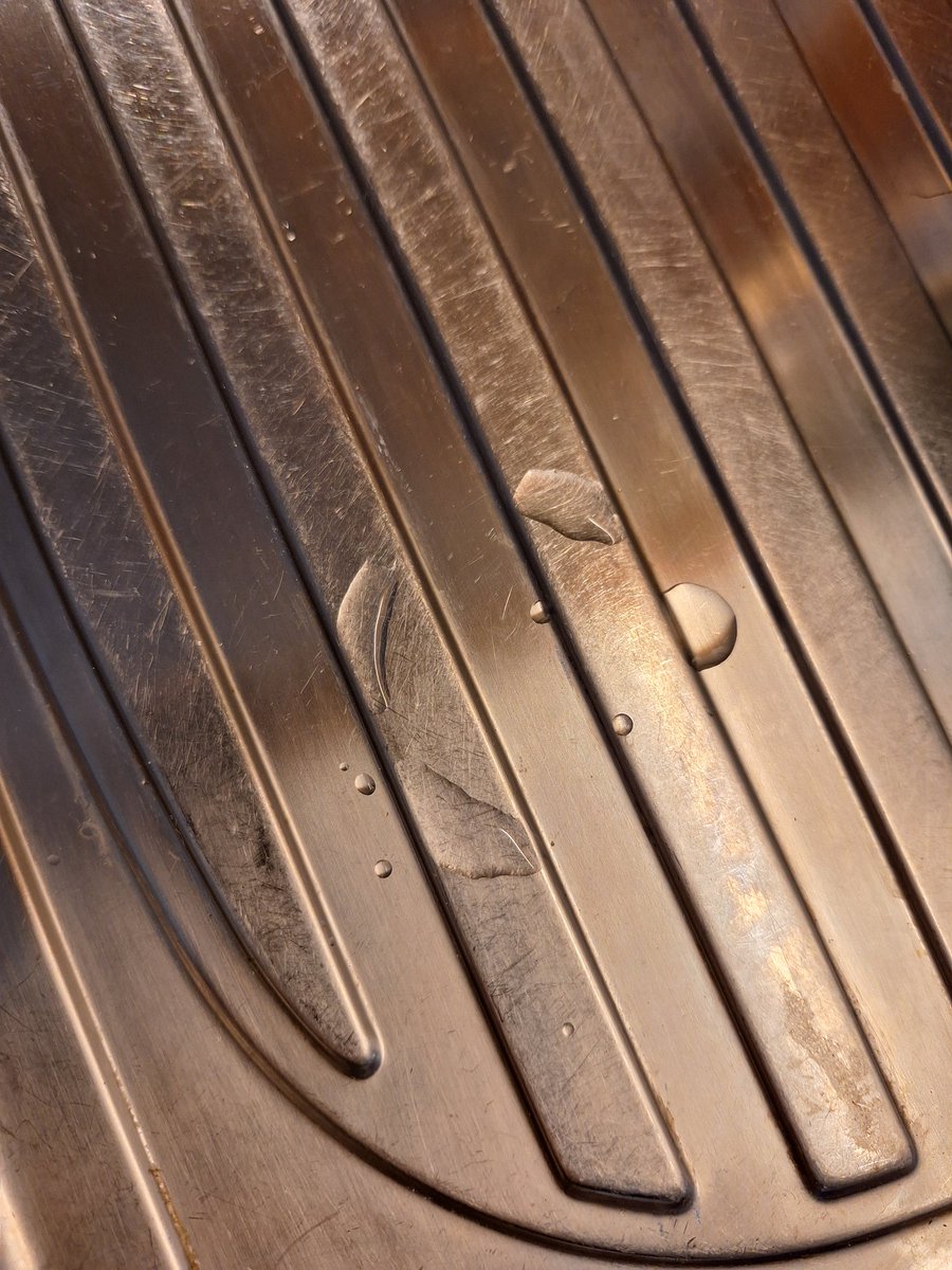 At least my kitchen is happy to see me.. 😅🫶