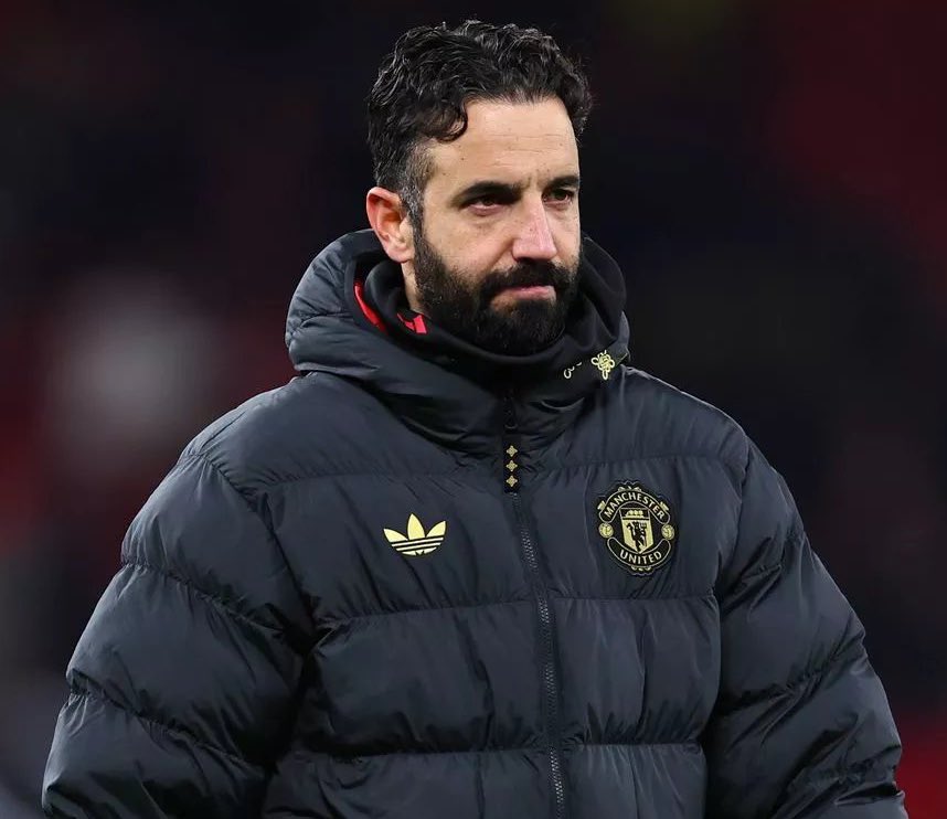 Fooootest's tweet image. 2026年プレミアリーグは波乱の幕開け🏴󠁧󠁢󠁥󠁮󠁧󠁿💥

新年早々、わずか5日間で2人の監督が解任される異例の展開に

🔵1月1日→マレスカ監督解任（チェルシー）
🔴1月5日→アモリム監督解任（ユナイテッド）