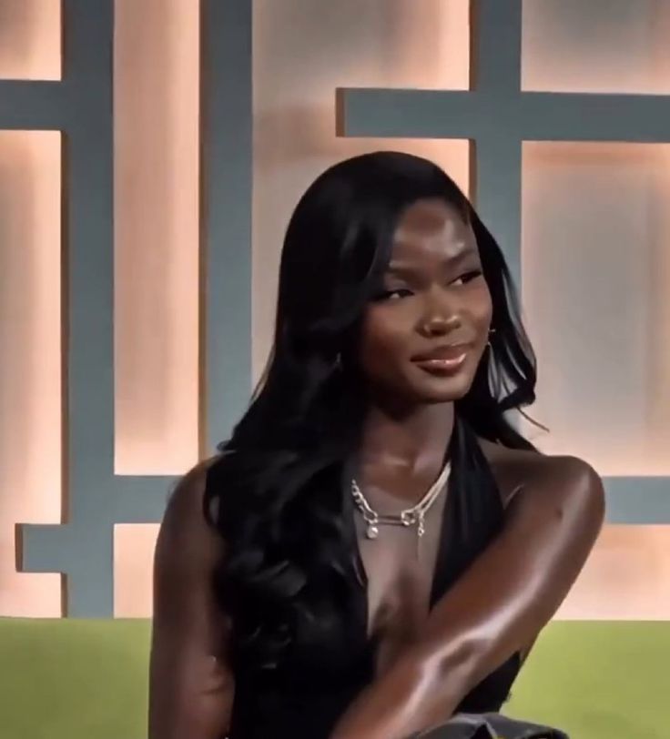 MilieWyatt17642's tweet image. Insane face cards btw.