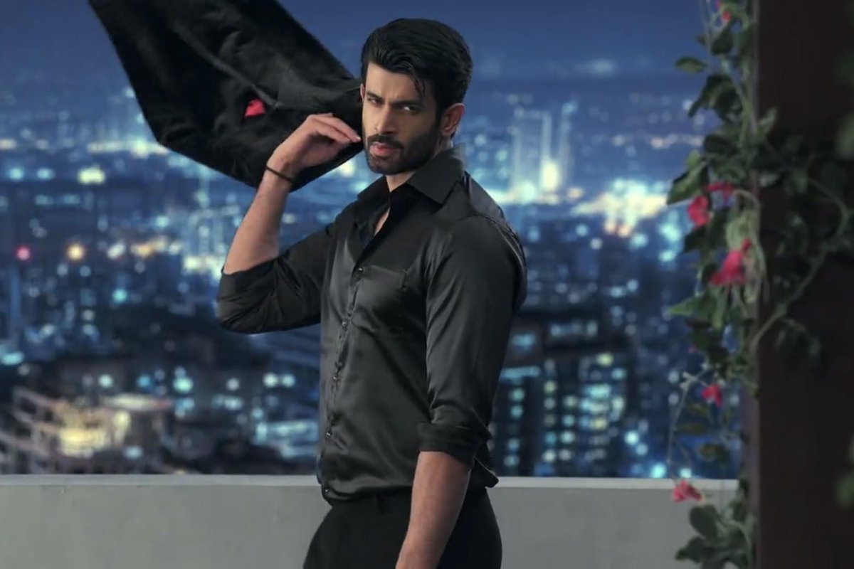 banisha23522919's tweet photo. #Naagin7 #SeherHoneKoHai #ParthSamthaan #NamikPaul 

Colors really said : 

☀️                                                     🌙 https://t.co/JvkQysgiZE