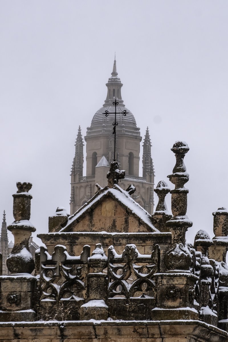 ❄️La nieve ha cubierto Segovia para recibir a los #ReyesMagos