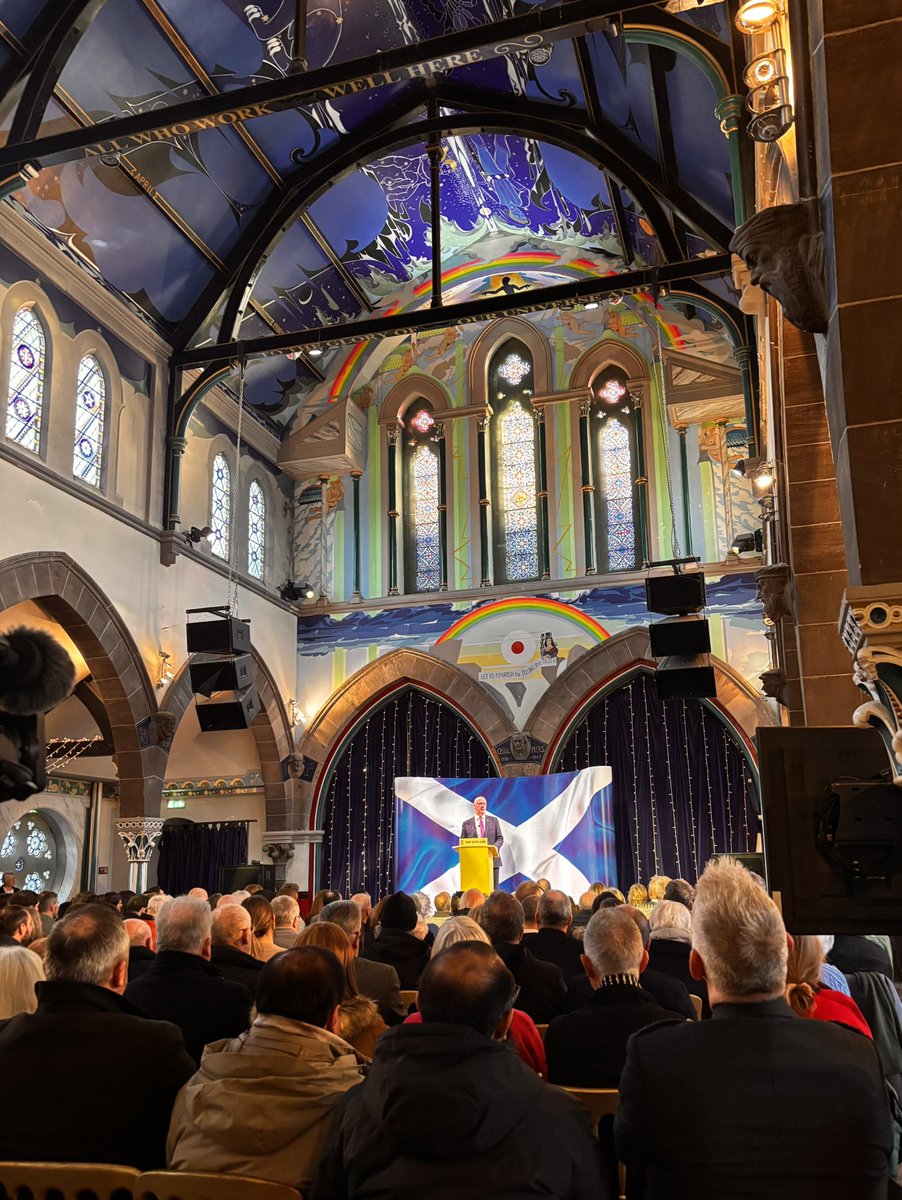 Angus Robertson tweet media