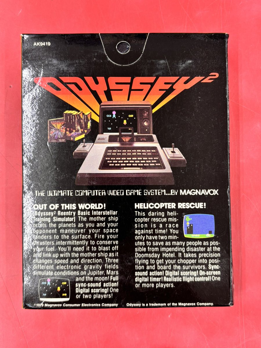 1972年アメリカのMAGNAVOX(マグナボックス)社が発売した世界初の家庭用