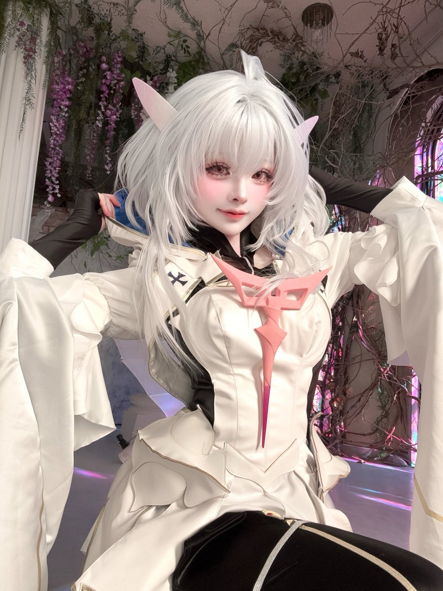 くろうさ@ c107 2日目東7S 36a 売り子 (@kurousagi__cos) / Posts / X