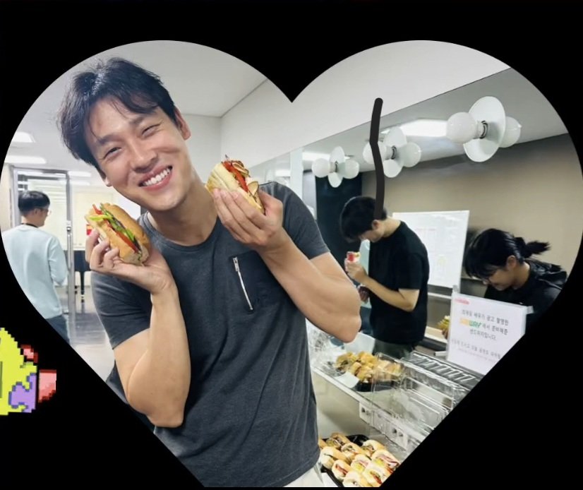 mu_teddy_'s tweet photo. 아 프젭.. 프젭 오면 진짜 좋을거같은데..
프젭...... 프젭 안오나...? https://t.co/dTxc7pRLrQ