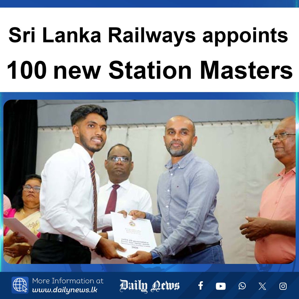 DailyNews_lk's tweet image. Sri Lanka Railways appoints 100 new Station Masters

More Info &amp;gt;&amp;gt;&amp;gt; dailynews.lk/?p=927712

#lka #SriLankaRailways #StationMaster #RailwaysAppointments #SLRUpdates #PublicTransport #RailwayCareers #RailwayOfficials #CareerMilestone

𝗙𝗢𝗟𝗟𝗢𝗪 𝗨𝗦 𝗢𝗡
🛑 WhatsApp Channel 👉
