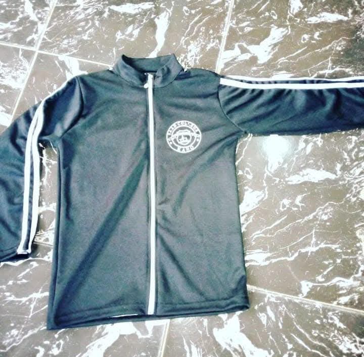 AfroAttire's tweet photo. Customized school blazzers, sweatshirts, sportswear and uniforms crafted by AfroAttire.

Place your order now @08096969690 or
https://t.co/IokpUvg9aT

Nationwide delivery 🚛

#garmentfactory #clothingbrand #clothmaking #Senators #senatorwear #senatorwearsformen https://t.co/gsDYDHXcN5