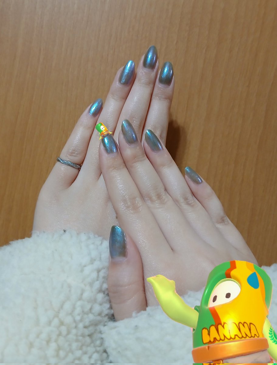 このネイルともおさらば～👋😢
約1週間ありがとう🥰
明日仕事始め頑張るぞ～🥳
#FallGuys
#フォールガイズ